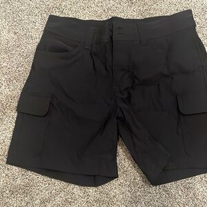 Super cute and comfortable Eddie Bauer hiking shorts